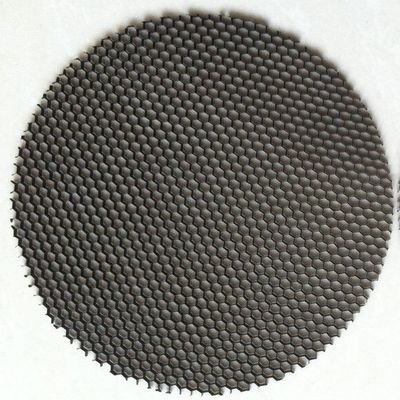 Khẩu độ siêu nhỏ 1.40mm Lưới tổ ong bằng nhôm cho ánh sáng LED chống chóng mặt