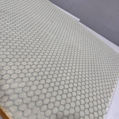 Kích thước tiêu chuẩn Lõi tổ ong nhôm 1200 * 2440mm chứa đầy bọt PU