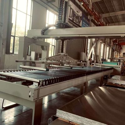 Máy nêm mật ong Aluminum Honeycomb Composite Board dây chuyền sản xuất liên tục