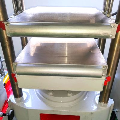 25T độ chính xác điều khiển cao Bảng máy bơm hóa thạch