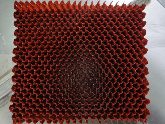 Trọng tâm ruồi mật ong aramid linh hoạt với hình hoa mận để sử dụng trong hàng không