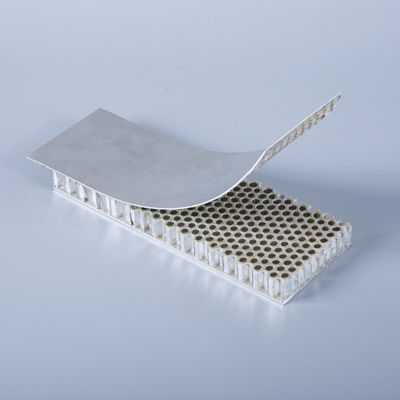 Chống va chạm ≥15MPa/M2 Bảng nhựa nhựa cho tường rèm xây dựng