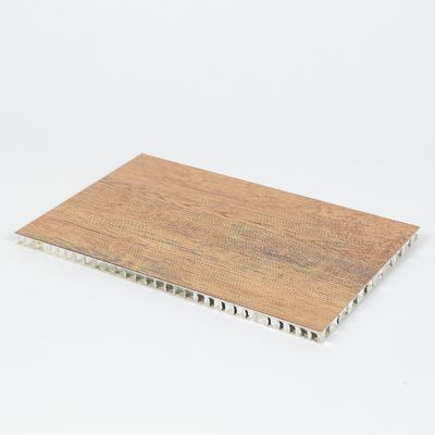 PE phủ nhiều màu sắc nhôm Honeycomb bảng 4x8 trọng lượng nhẹ cho trần nhà